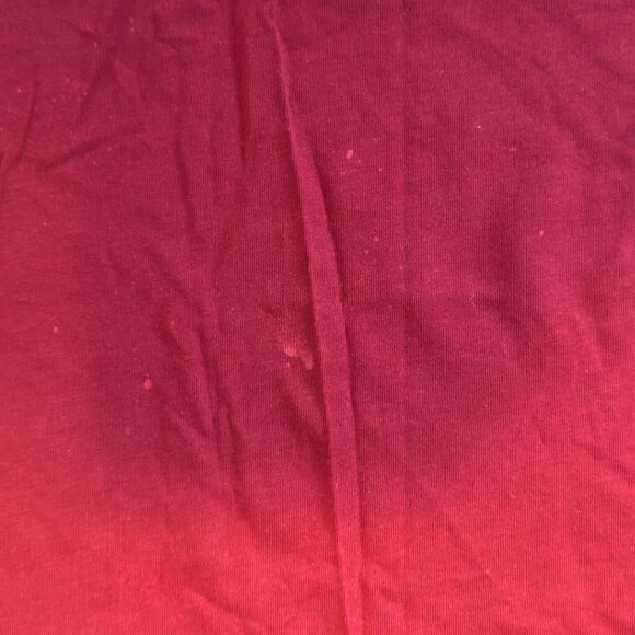 Puma Red & Black T-Shirt โ Size M (Slight Bleach Stains) - Picture 5 of 6